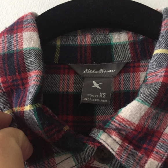 Eddie Bauer Women's Plaid button down shirt - Picture 4 of 13